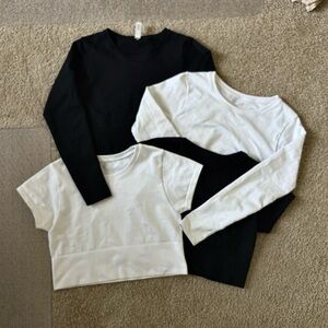 Bundle of OFFLINE by Aerie Sidewalk Seamless Cropped T-Shirts